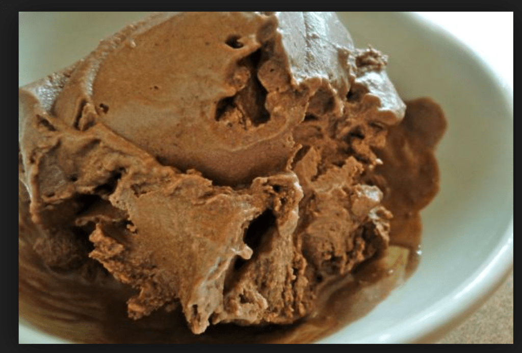 Banana Carob ice&nbsp;Cream!!!